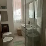 In Arona, Olivia's 100mt Dal Apartment